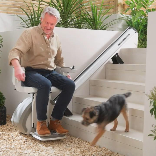 AccessBDD HomeGlide Outdoor stair lift of San Francisco